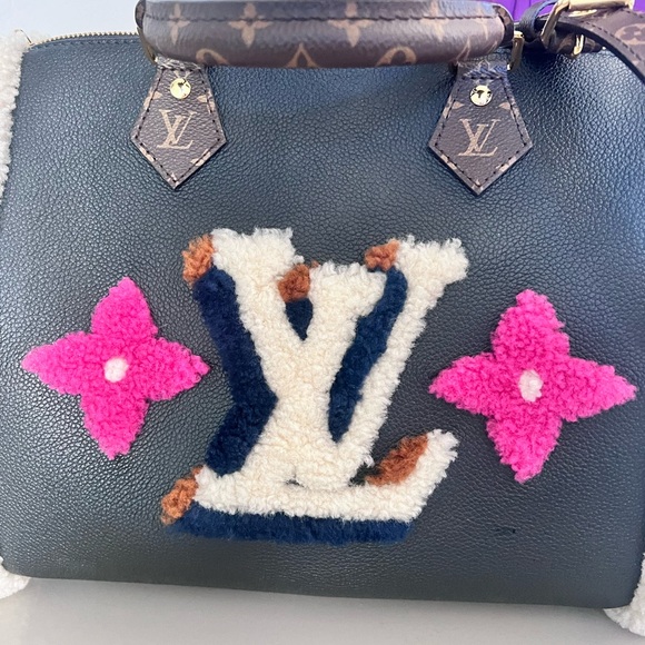 Speedy Bandouliere Bag Leather and Monogram Teddy Shearling 30 - Picture 6 of 12